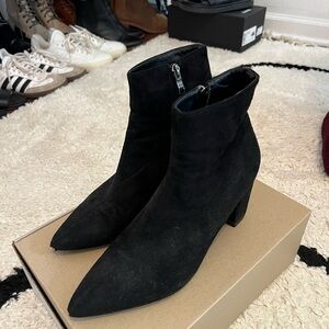 Akira Suede Ankle Boots - Black - Size 9